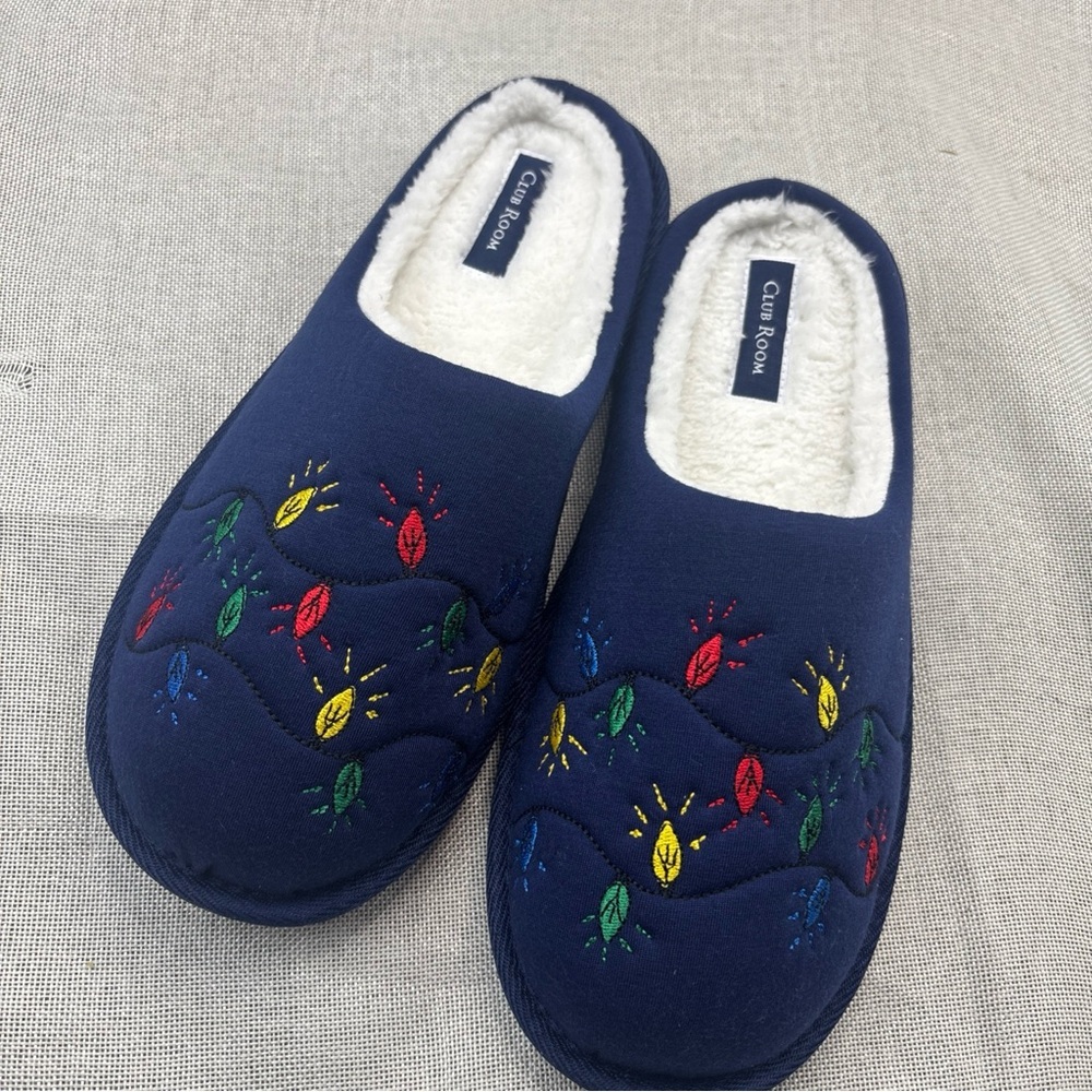 Club Room Men's Holiday Lights Slippers Slip On Blue Multi Medium 8-9 - Picture 1 of 5